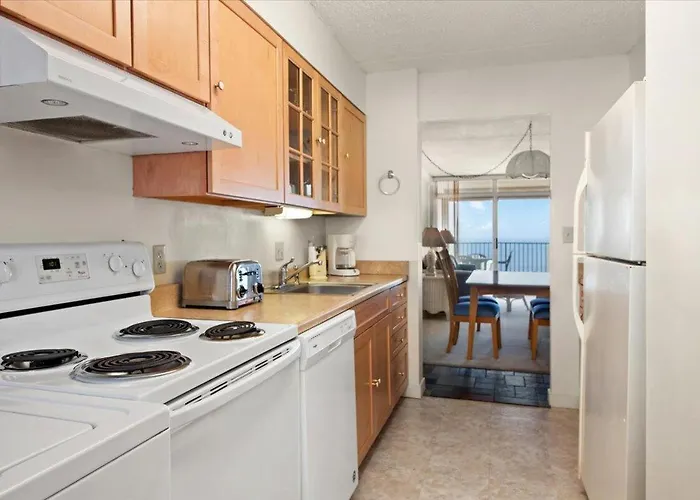 2 Bedroom Direct Ocean Front With Heated Indoor Pool!