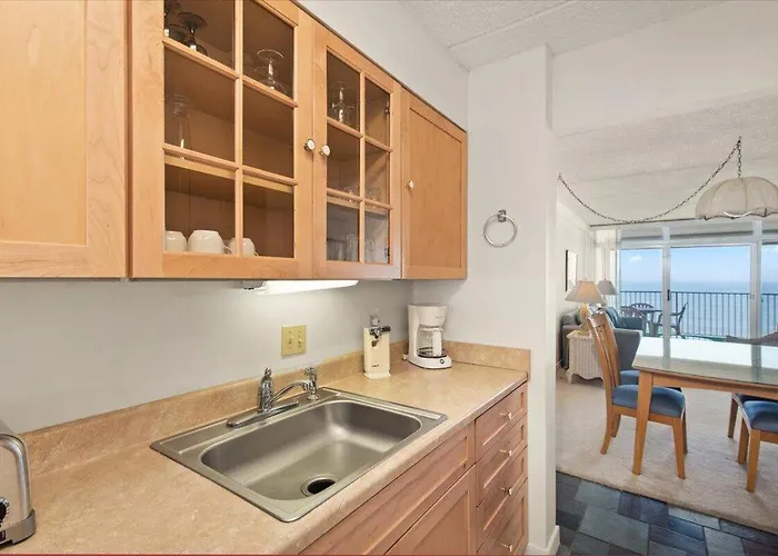 2 Bedroom Direct Ocean Front With Heated Indoor Pool!