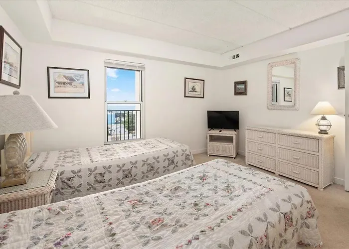 Towers-2 Bedroom Direct Ocean Front With Heated Indoor Pool! Ocean City