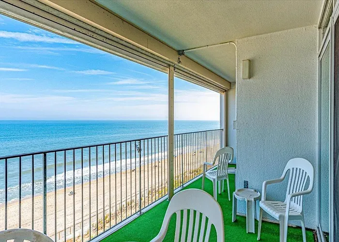 Hébergement de vacances Towers-2 Bedroom Direct Ocean Front With Heated Indoor Pool! Ocean City