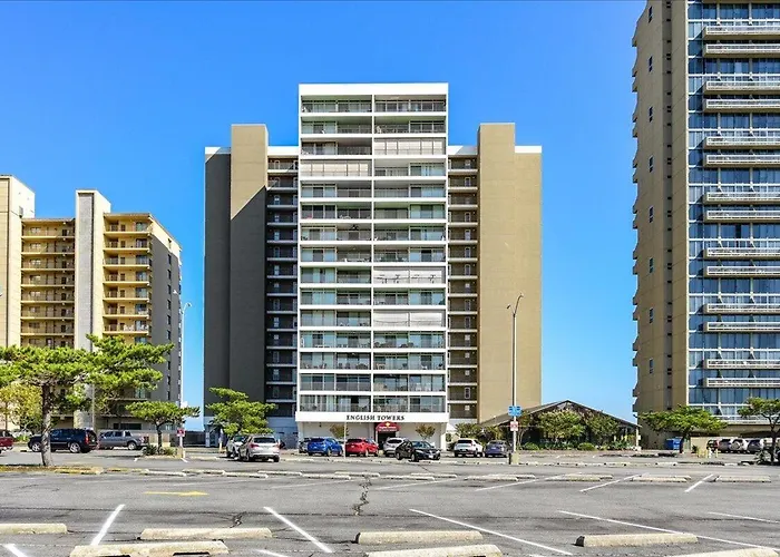 Hébergement de vacances Towers-2 Bedroom Direct Ocean Front With Heated Indoor Pool! Ocean City